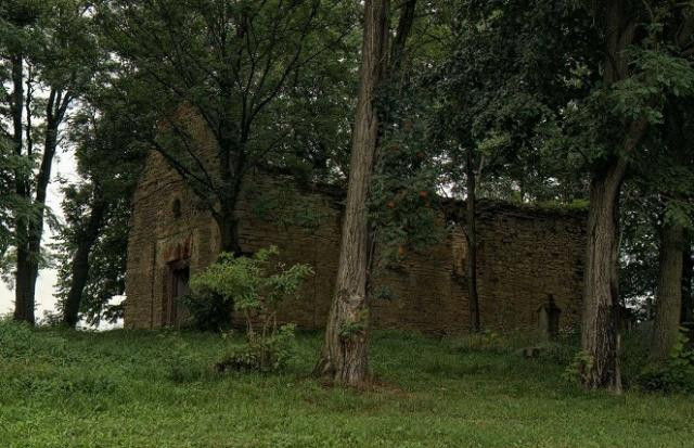 Ruiny cerkwi w Nagórzanach